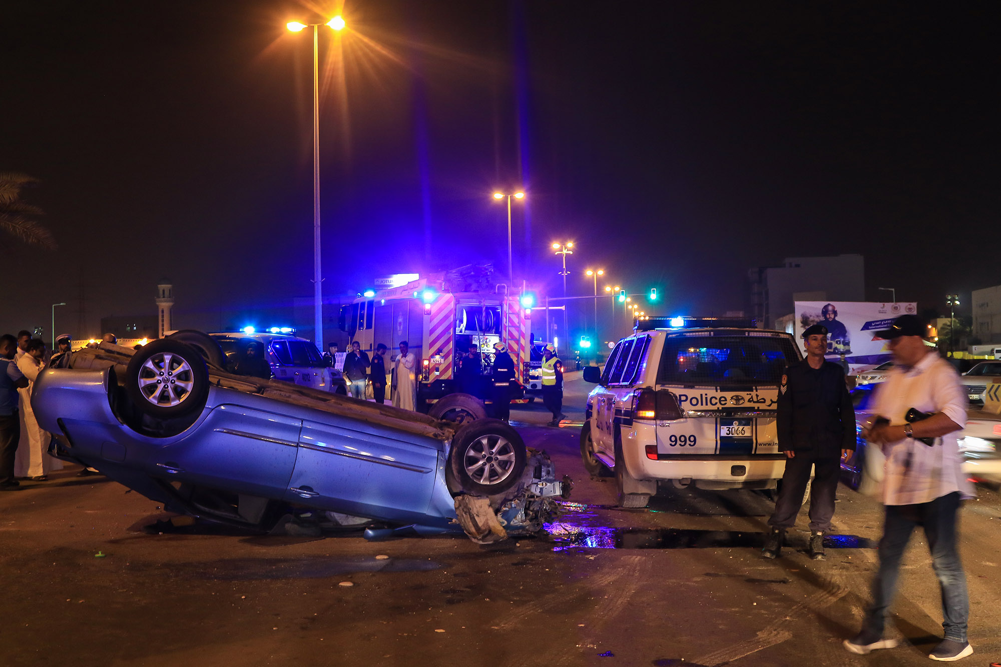 جريدة البلاد بالصور وفاة شاب بحريني في حادث مروري بليغ على شارع الشيخ جابر الأحمد الصباح